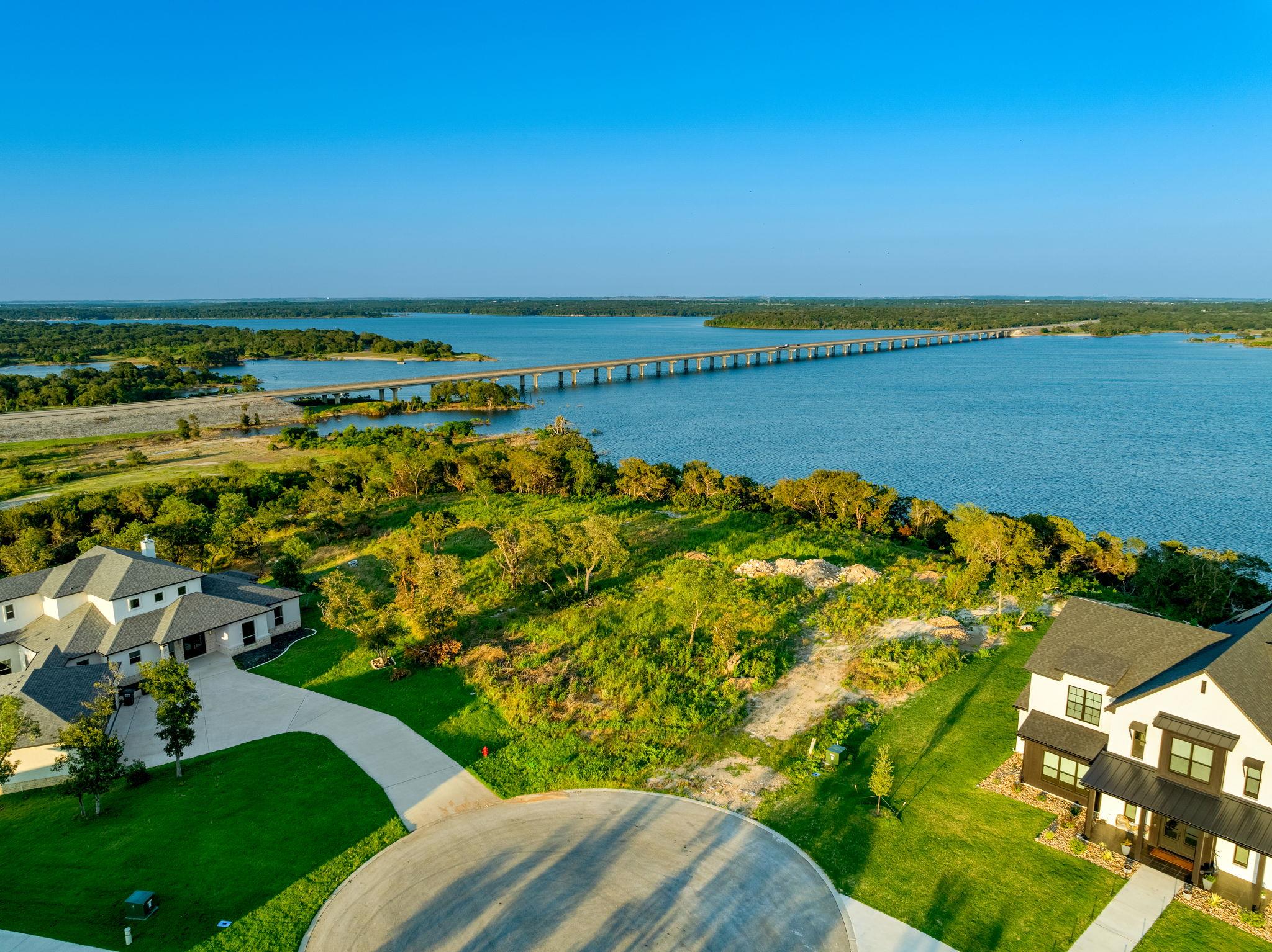 10130 Waterview Cv Property Photo 5