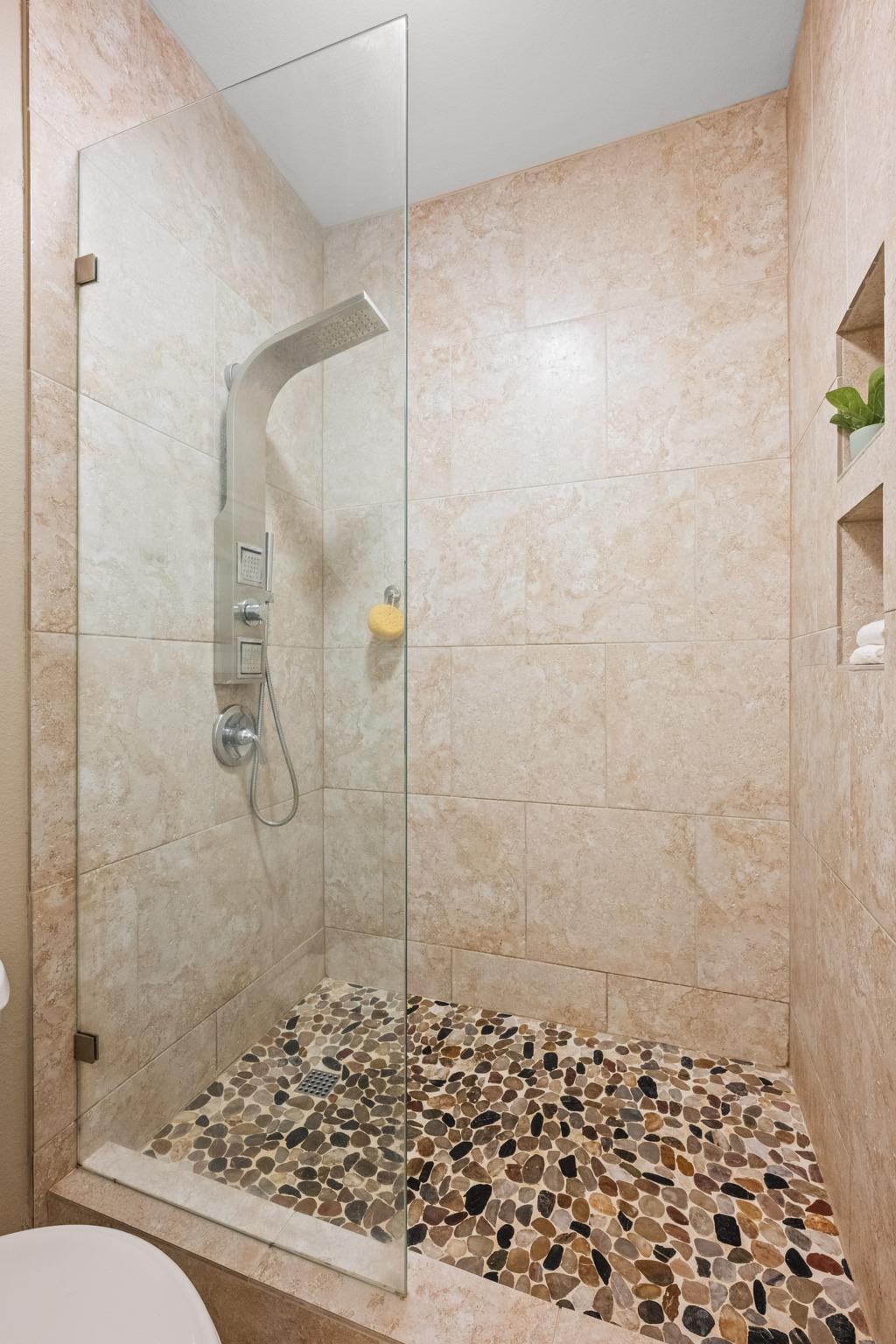 12212 Brigadoon Ln #144 Property Photo 16