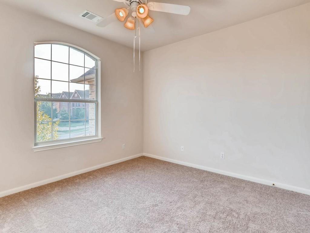 6819 Chalk Hill Dr Property Photo 25