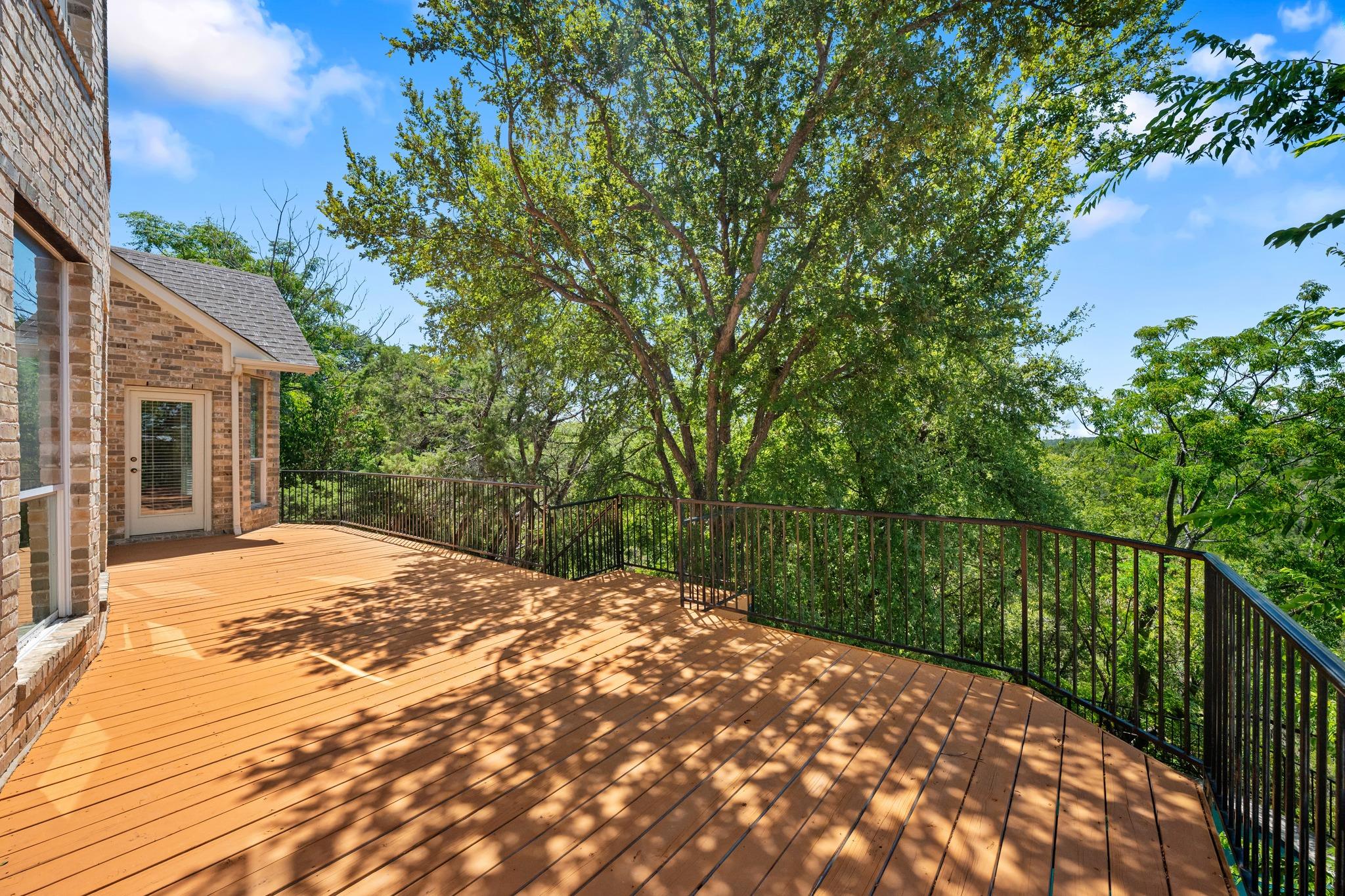 6819 Chalk Hill Dr Property Photo 34