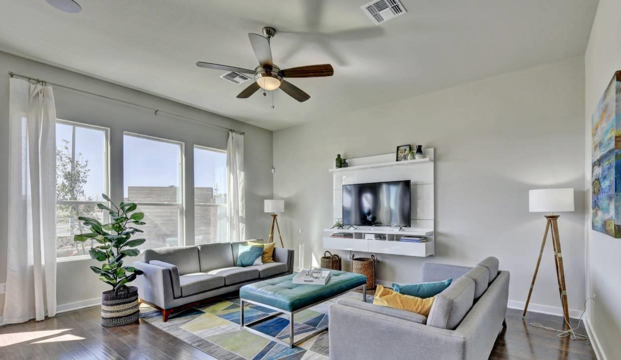 1205 Showbox St Property Photo 4