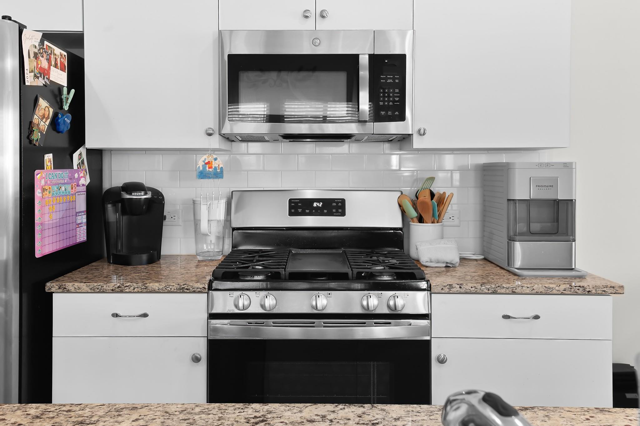 512 White Steppe Way Property Photo 19