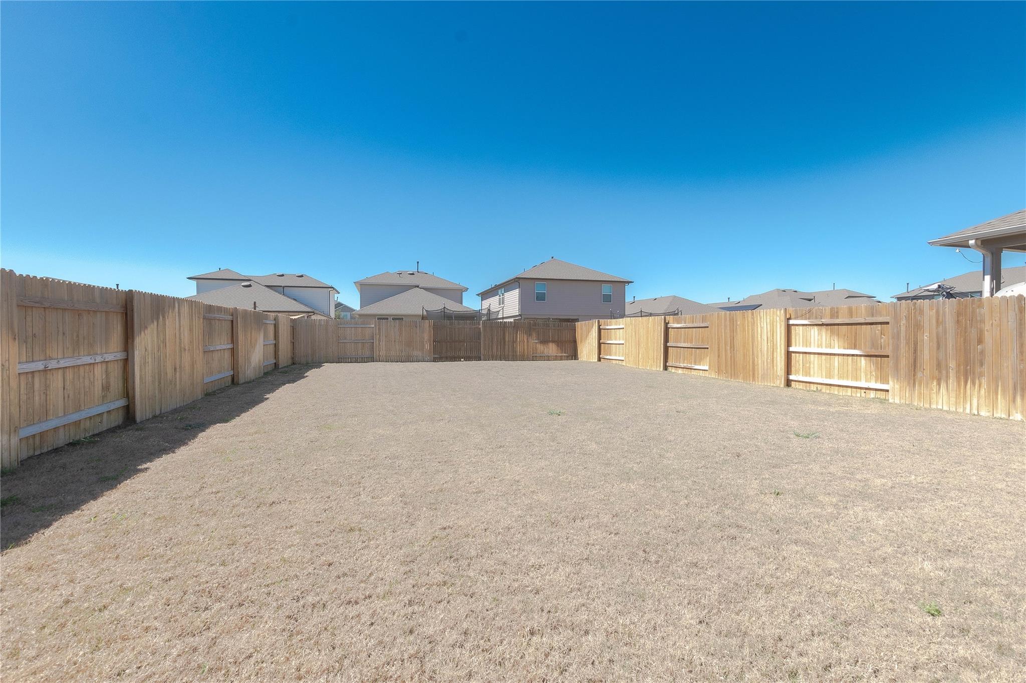 114 Mercer St Property Photo 24