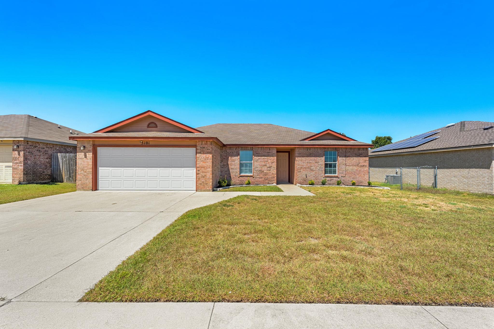 5101 Bridle Dr Property Photo 1