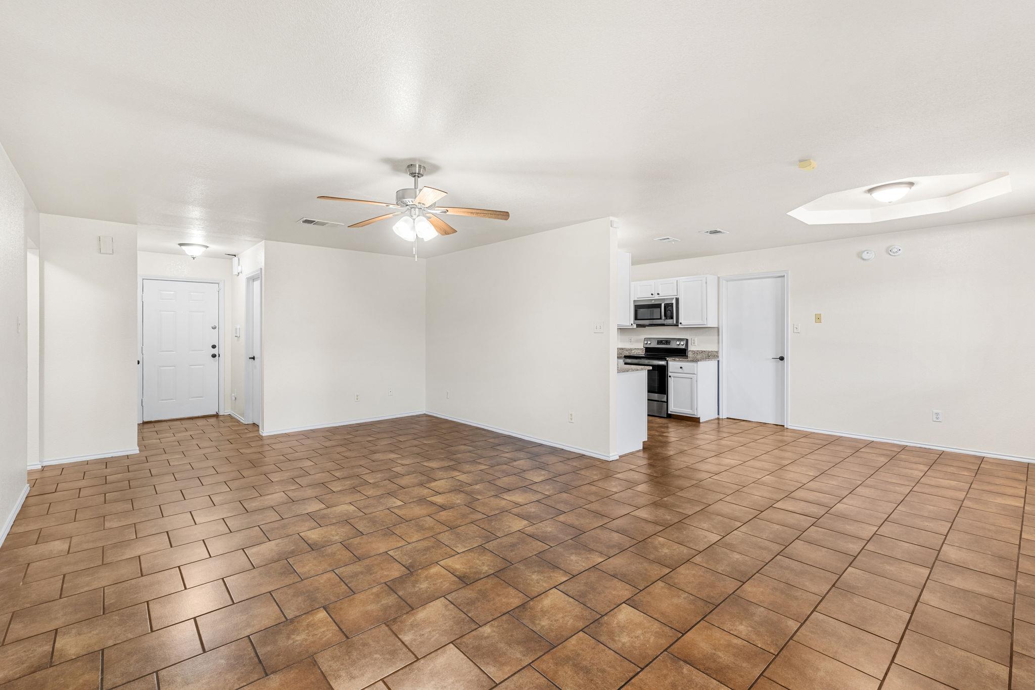 5101 Bridle Dr Property Photo 5