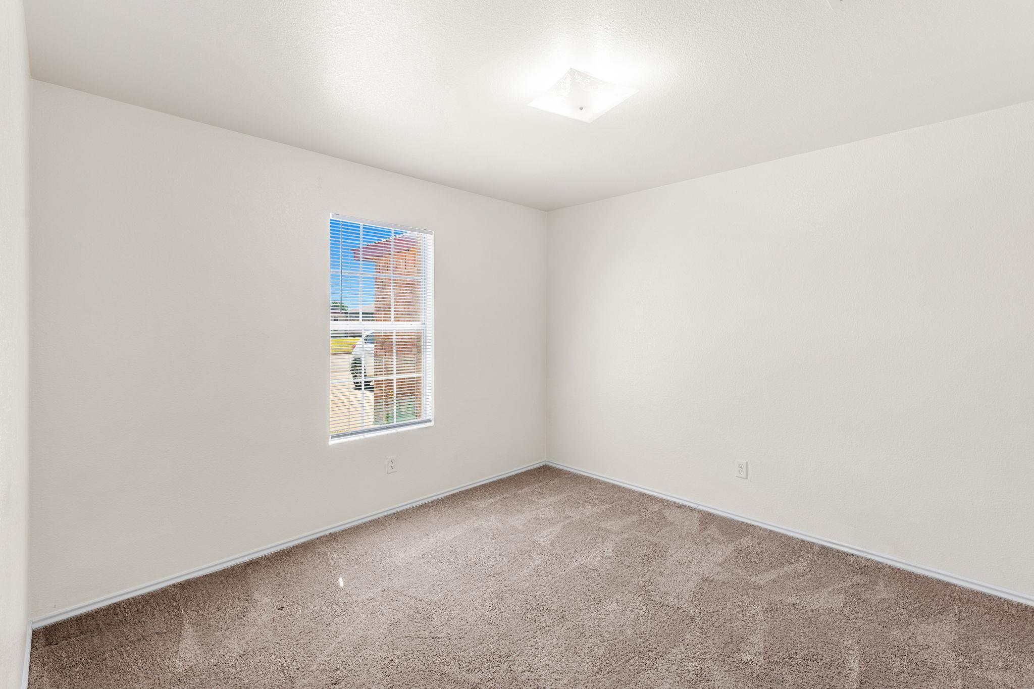 5101 Bridle Dr Property Photo 16
