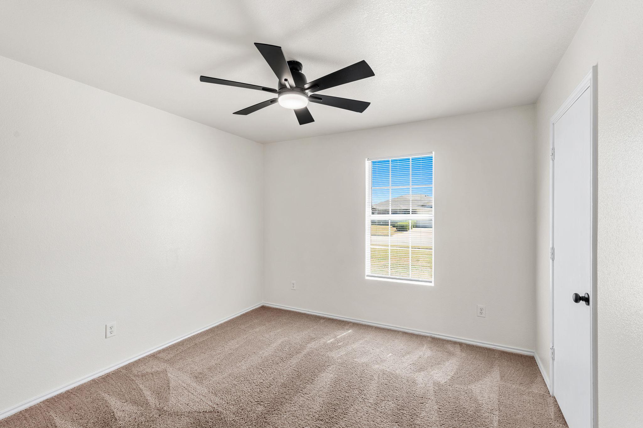 5101 Bridle Dr Property Photo 17