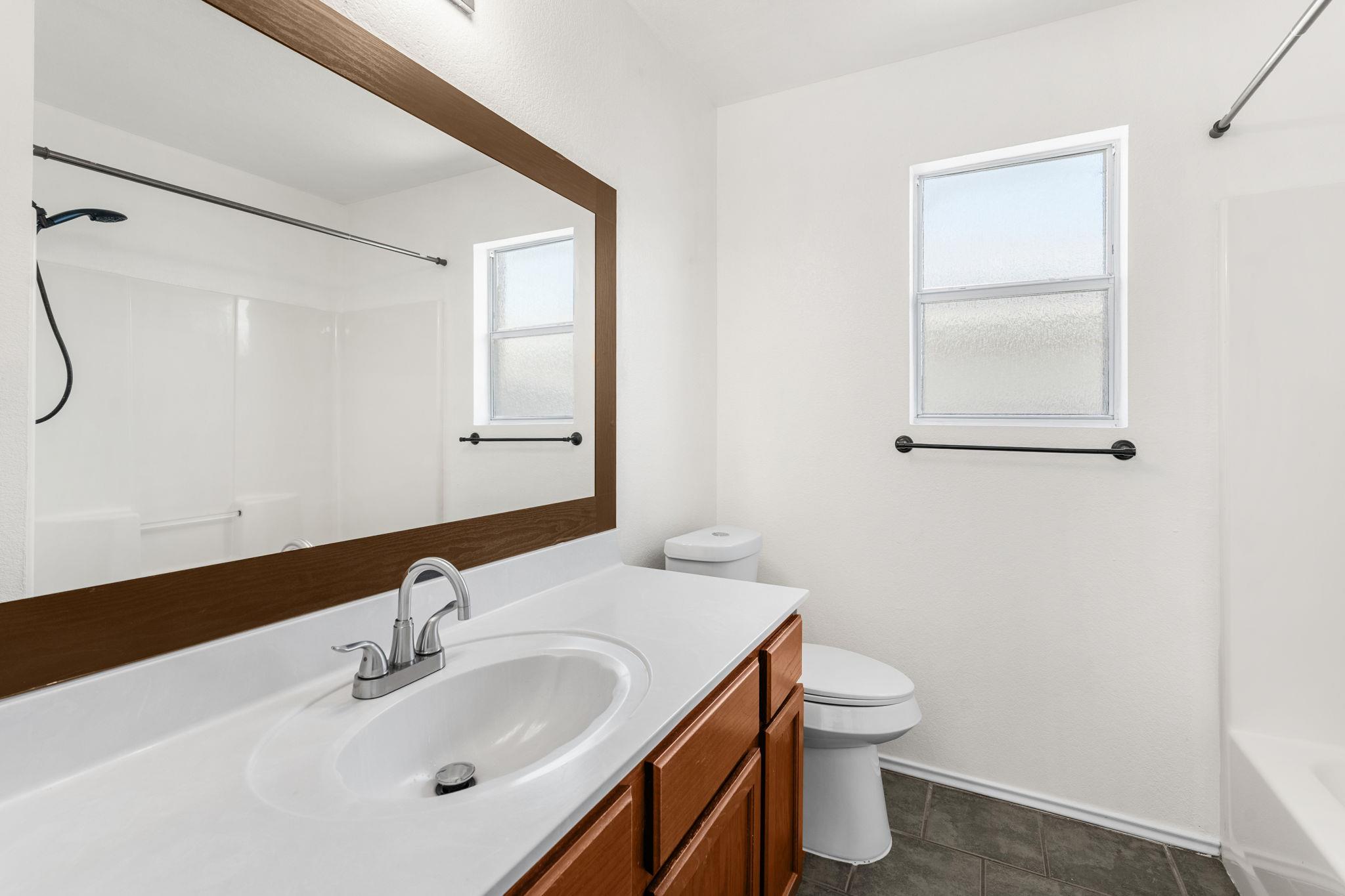 5101 Bridle Dr Property Photo 18