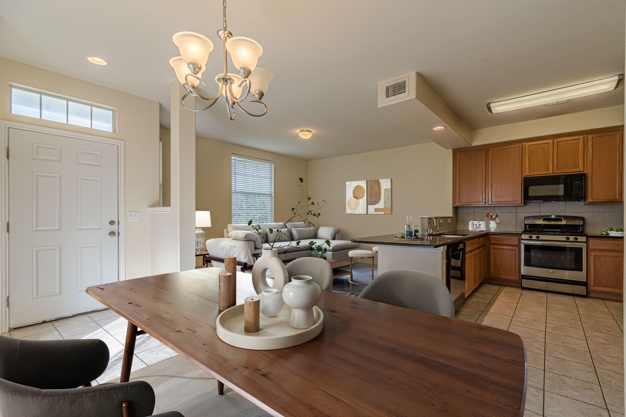 1612 Sanders None Property Photo 6