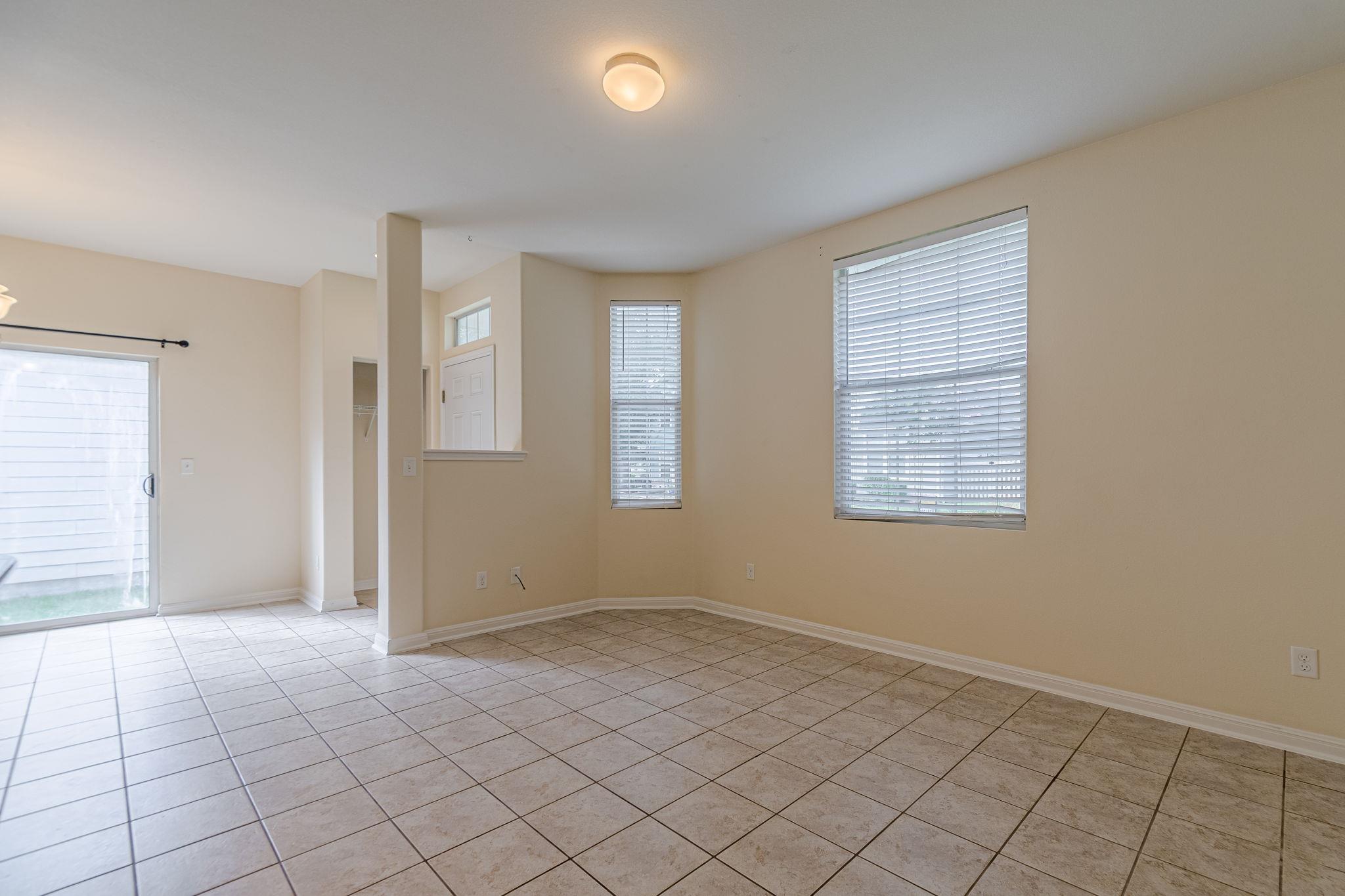 1612 Sanders None Property Photo 11