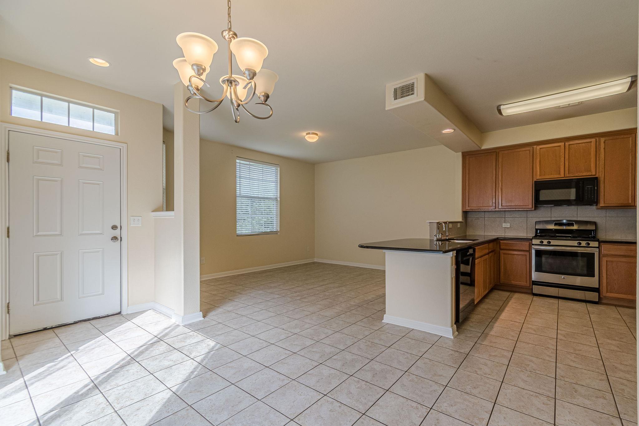 1612 Sanders None Property Photo 13