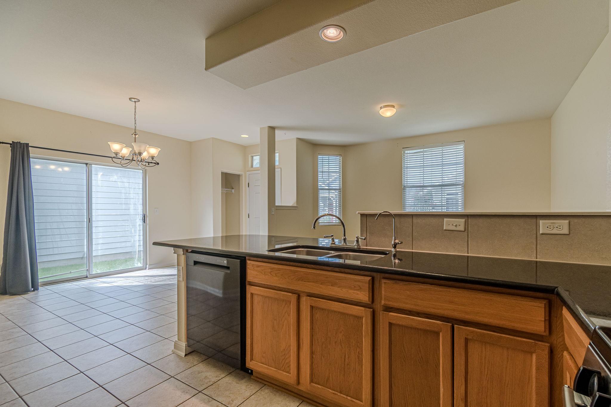 1612 Sanders None Property Photo 17