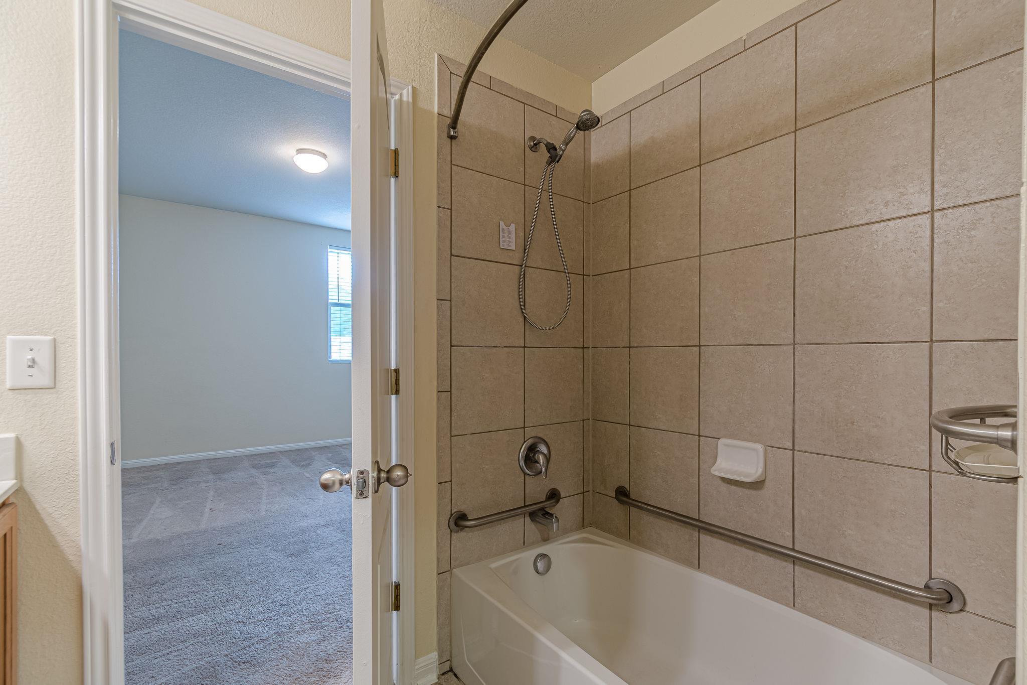 1612 Sanders None Property Photo 32