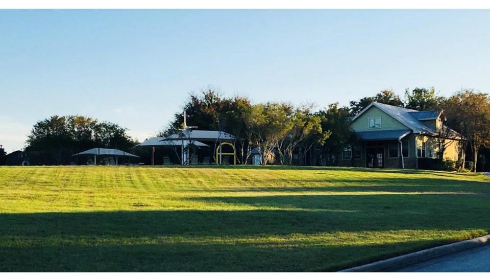 1612 Sanders None Property Photo 33