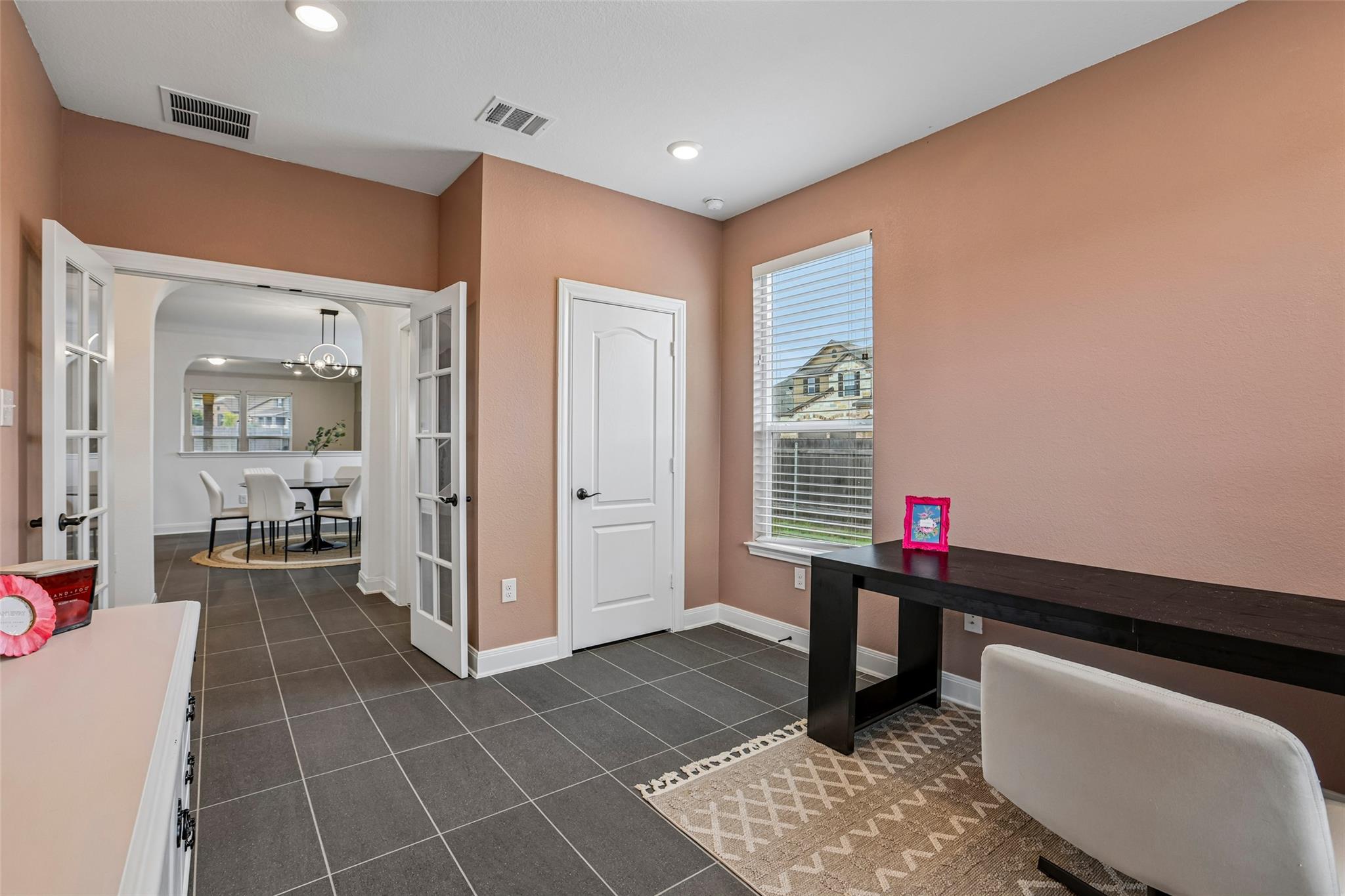 305 Kat Garnet Dr Property Photo 27