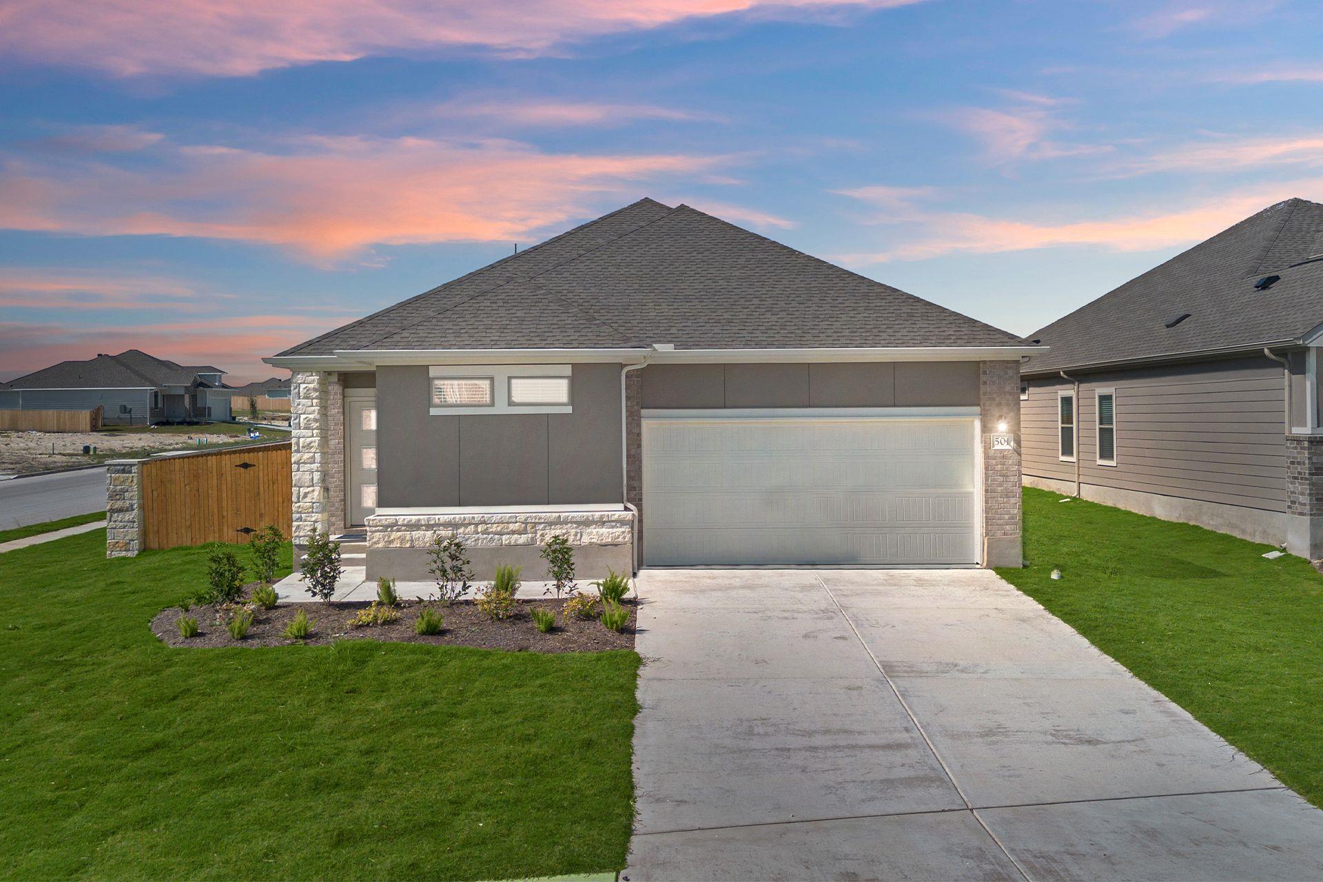 501 Sleep Hollow None Property Photo 1