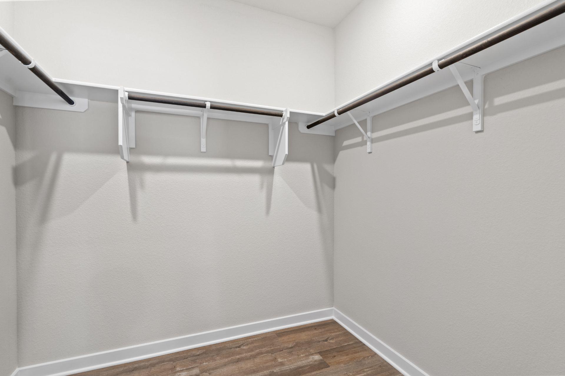 501 Sleep Hollow None Property Photo 16