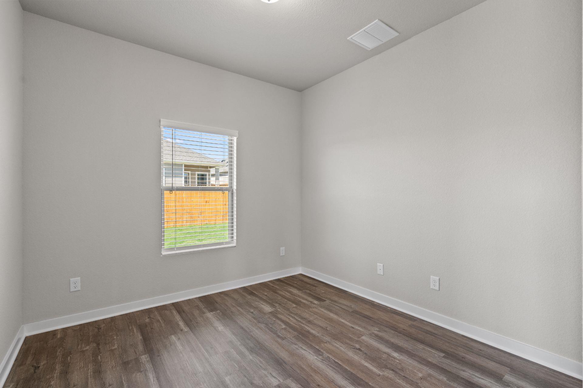 501 Sleep Hollow None Property Photo 17