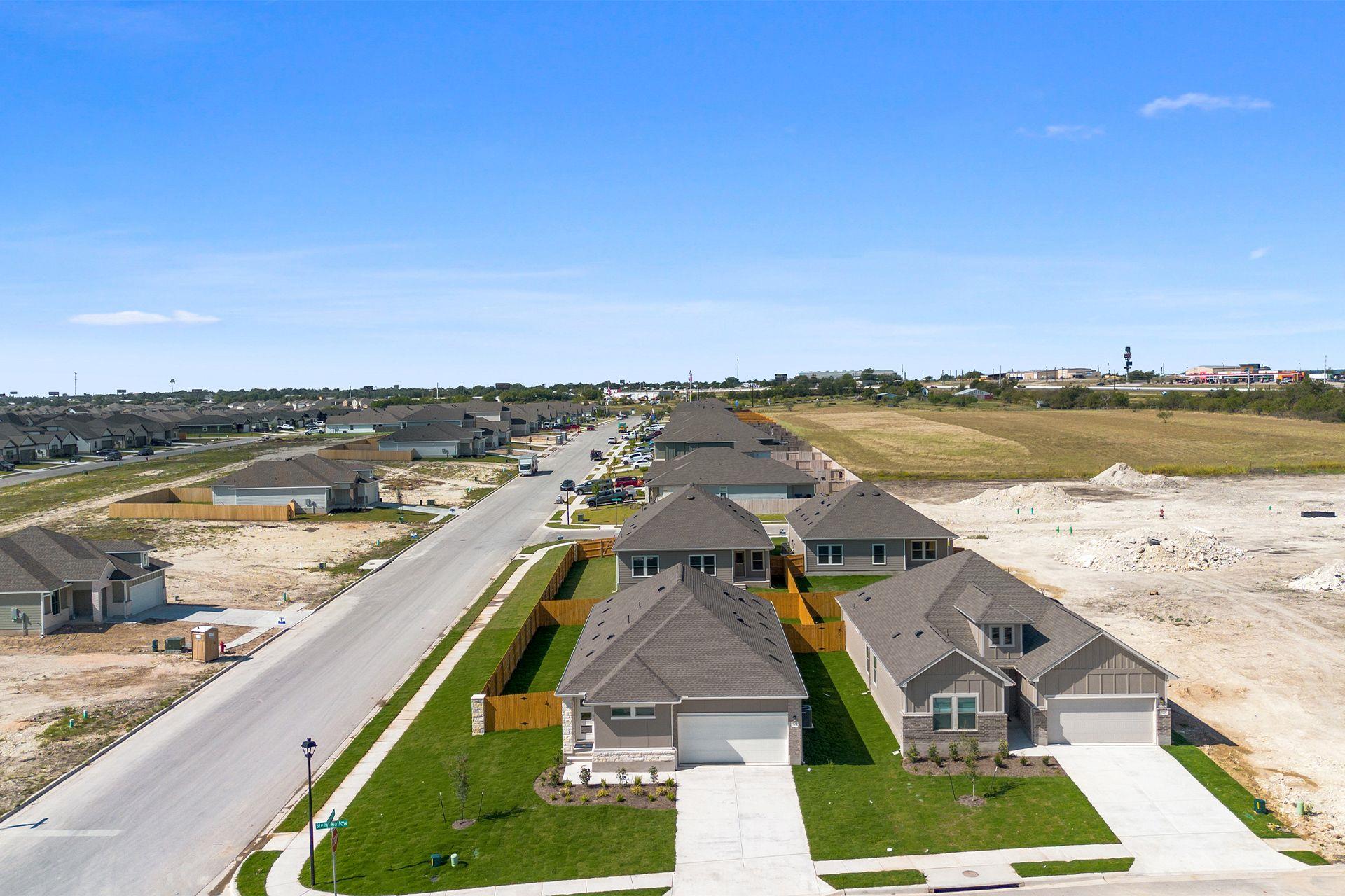 501 Sleep Hollow None Property Photo 23