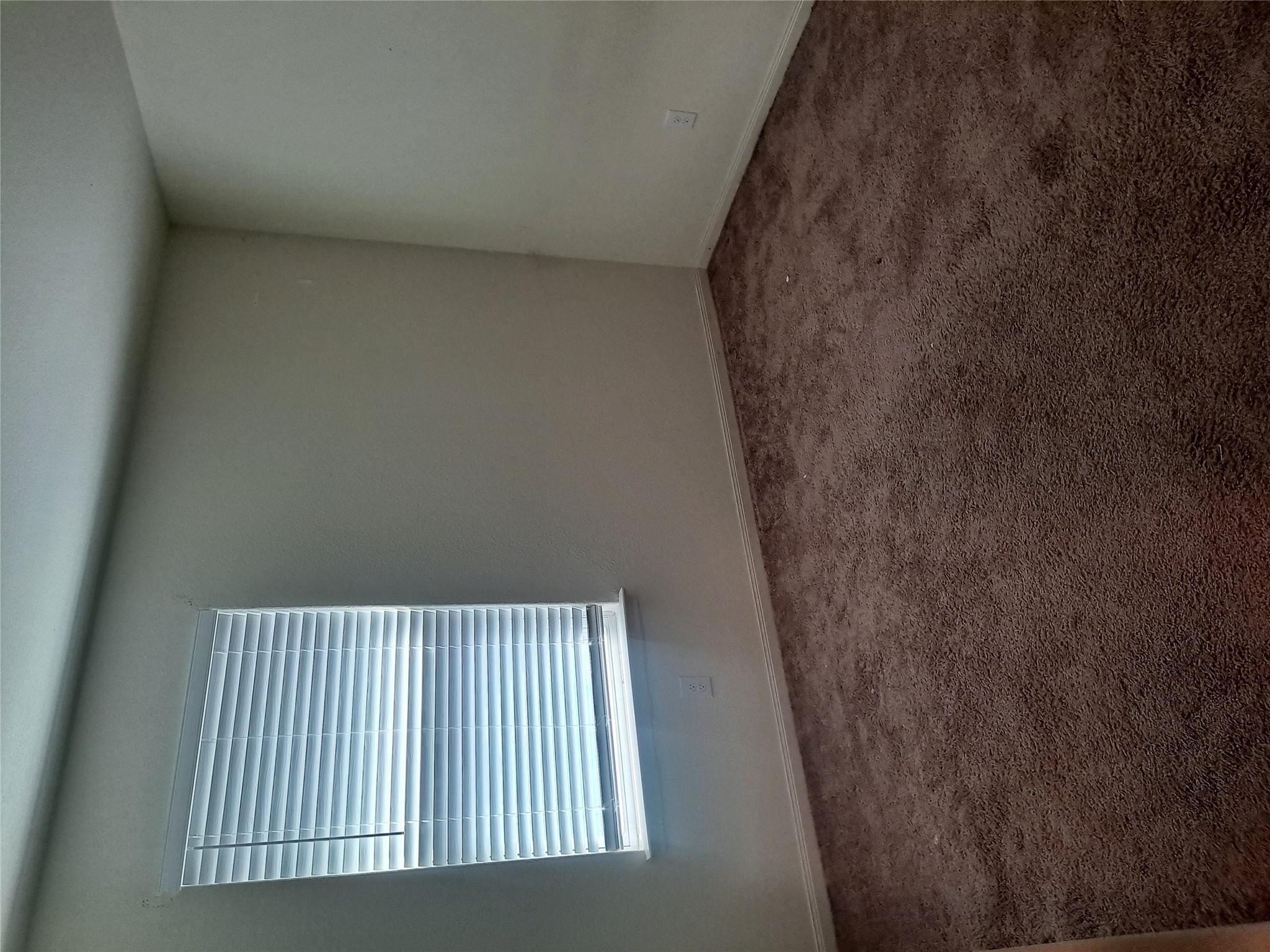 685 Yearwood Ln Property Photo 7