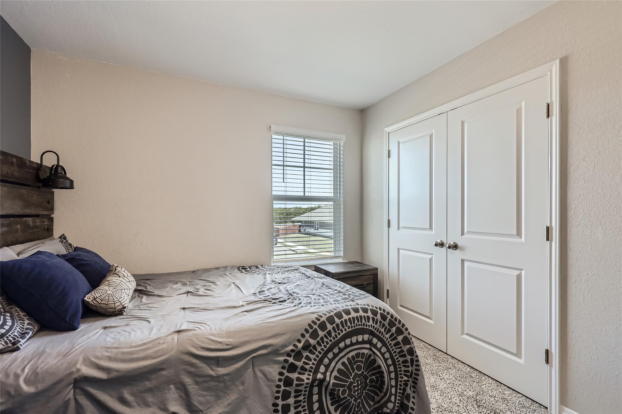 556 Loriner Way Property Photo 29