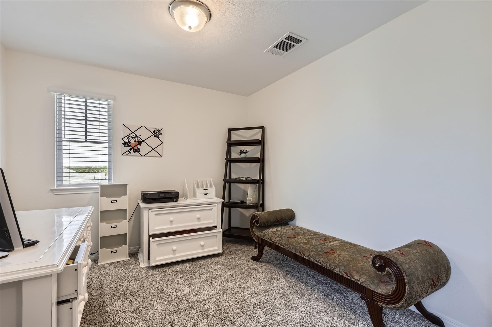 556 Loriner Way Property Photo 33