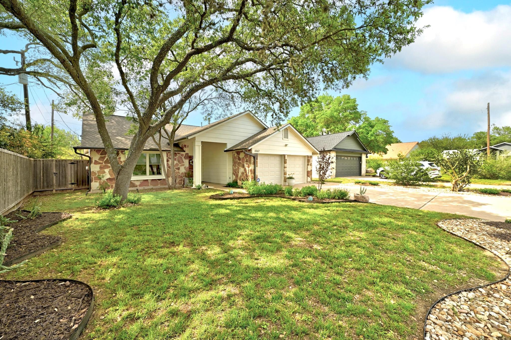6567 Fair Valley Trl Property Photo 2