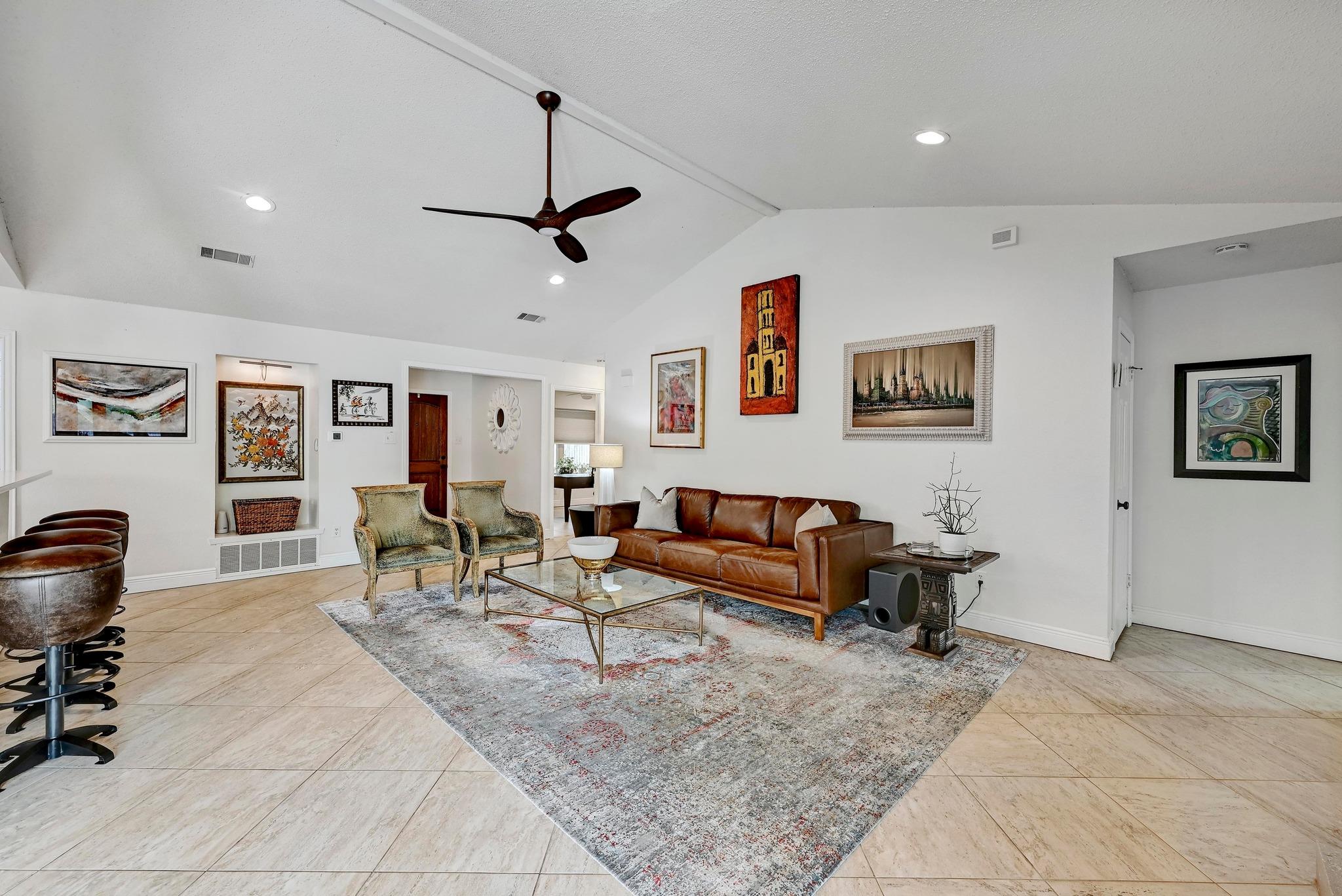 6567 Fair Valley Trl Property Photo 5