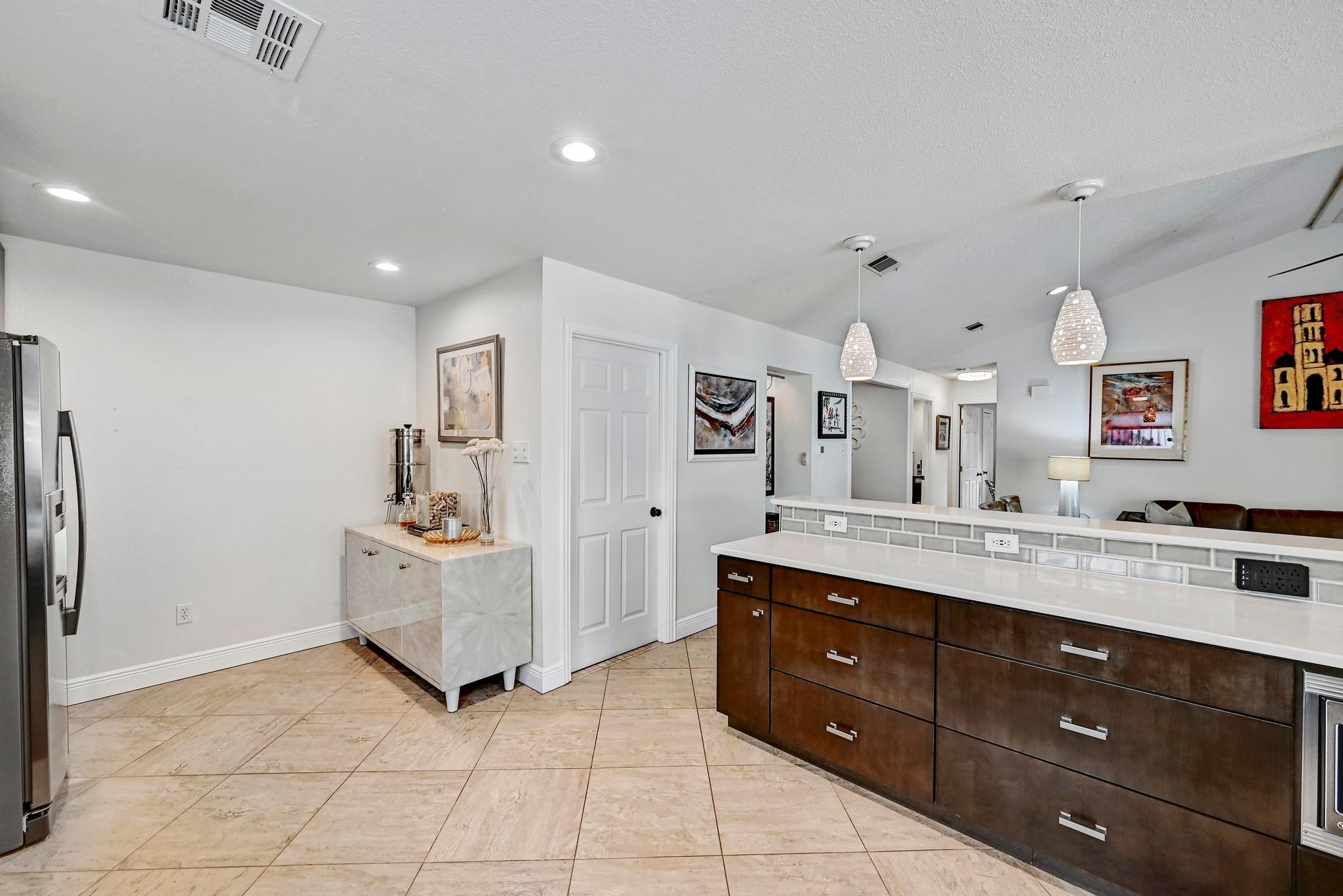 6567 Fair Valley Trl Property Photo 14