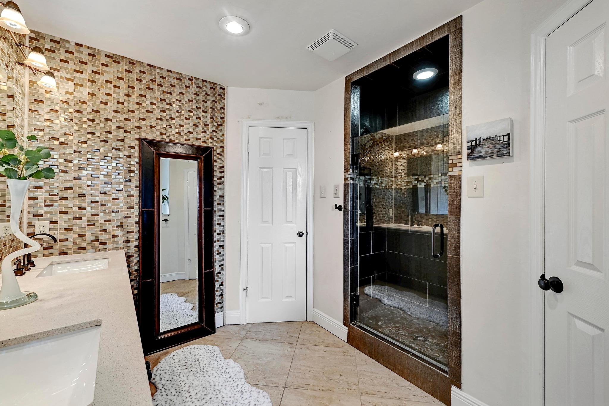 6567 Fair Valley Trl Property Photo 20