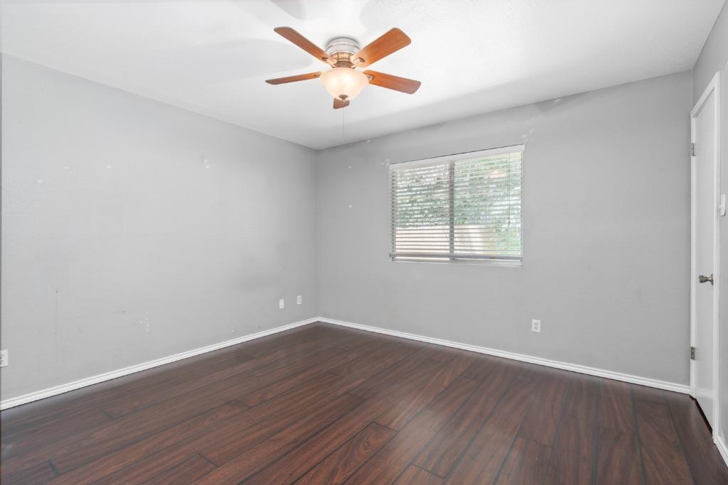 7228 Aldea Dr #b Property Photo 8