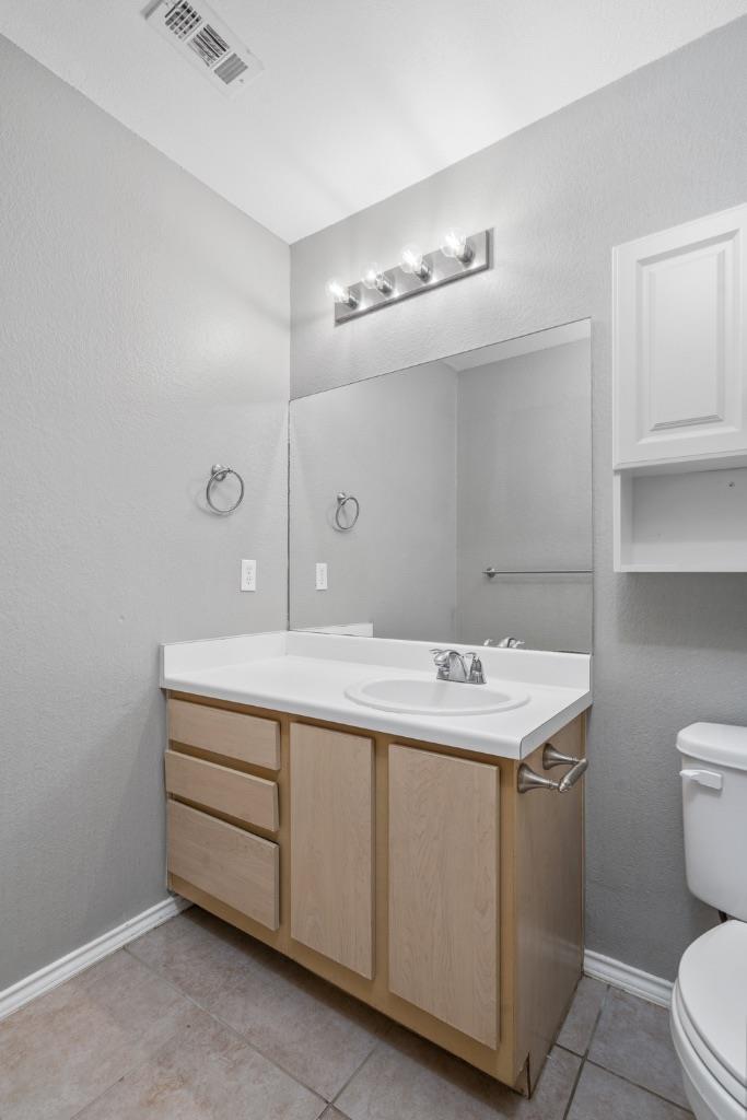 7228 Aldea Dr #b Property Photo 10