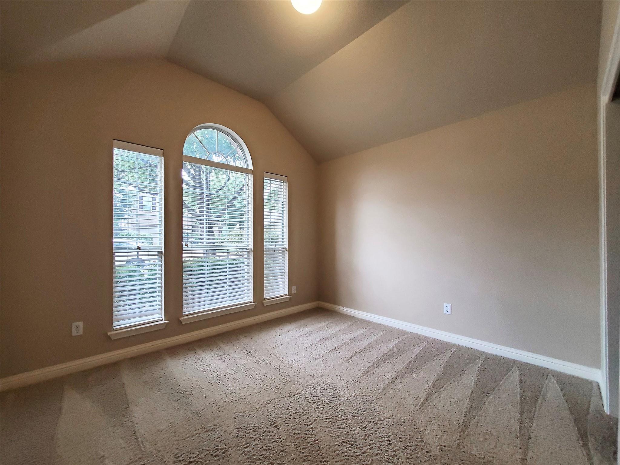2506 Mancuso Bnd Property Photo 6