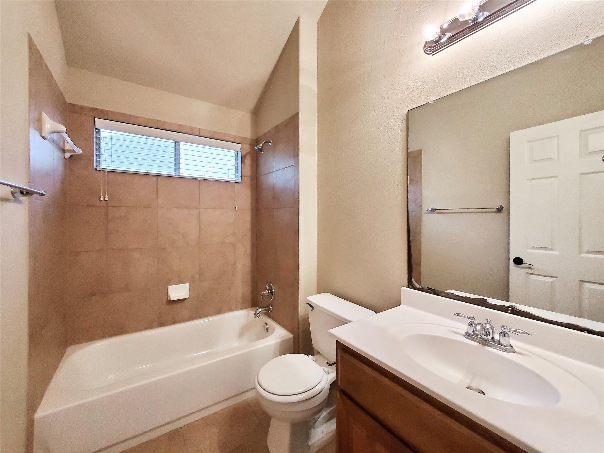 2506 Mancuso Bnd Property Photo 7