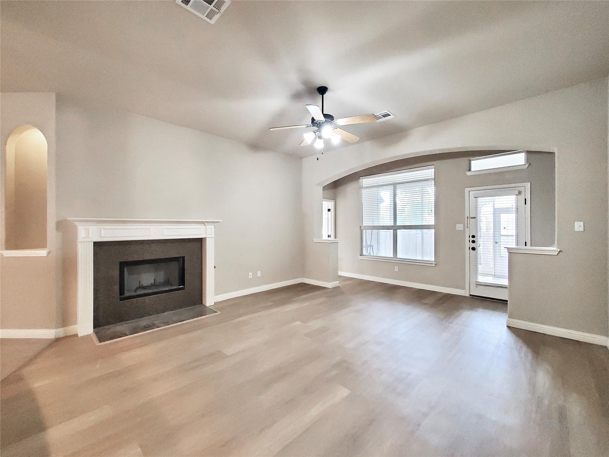 2506 Mancuso Bnd Property Photo 11