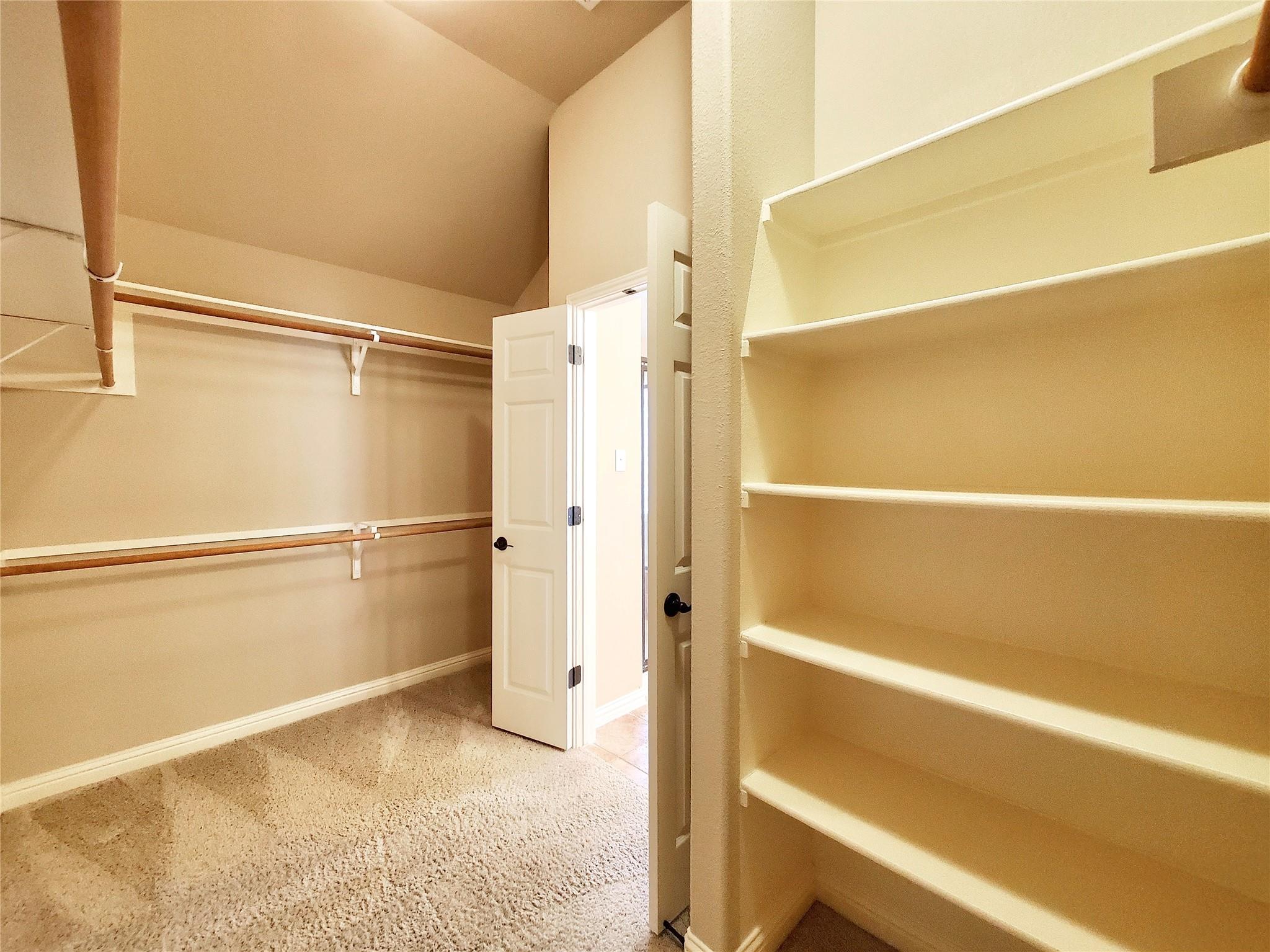 2506 Mancuso Bnd Property Photo 25