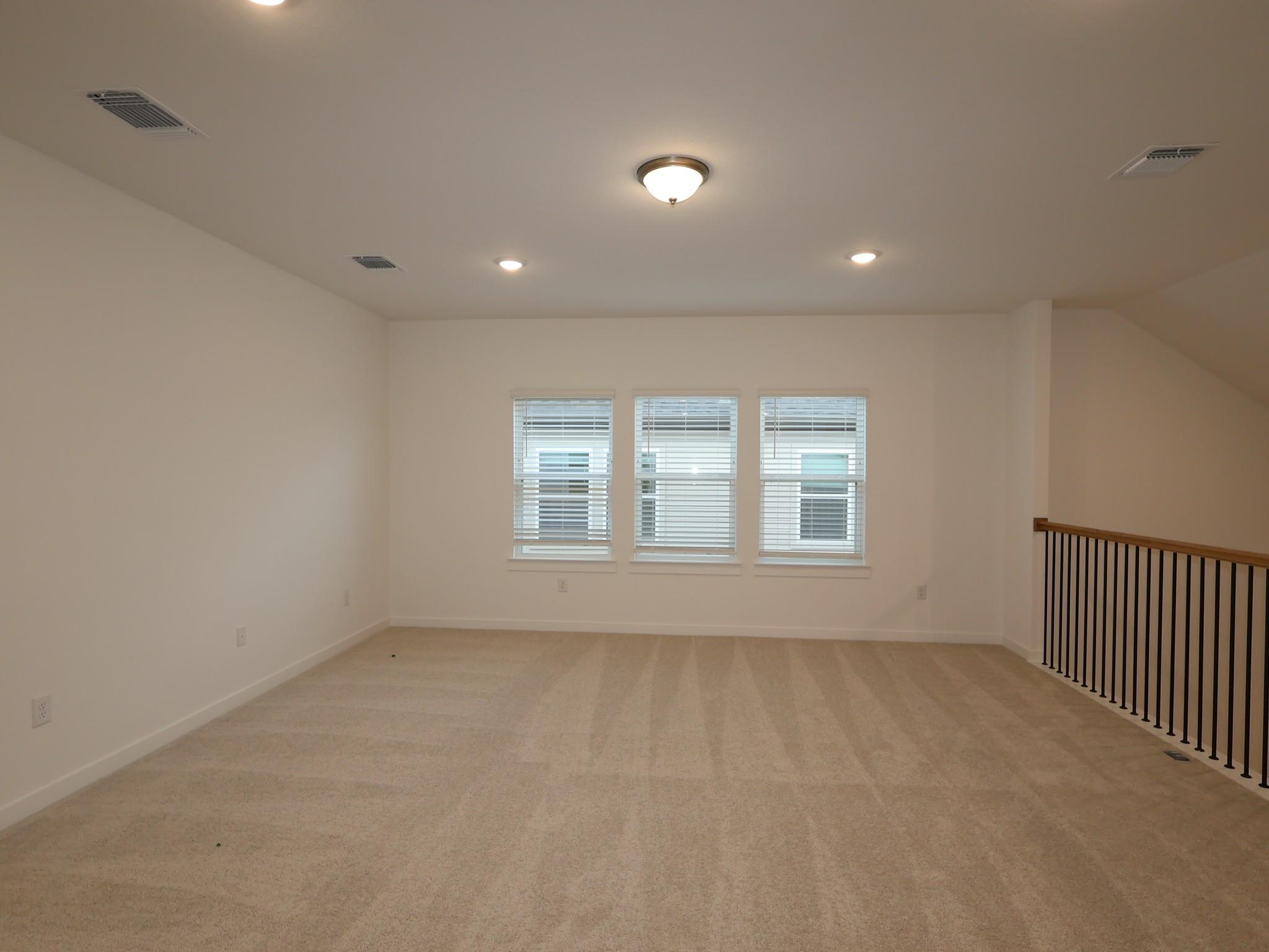 4012 Fulton Dr Property Photo 16
