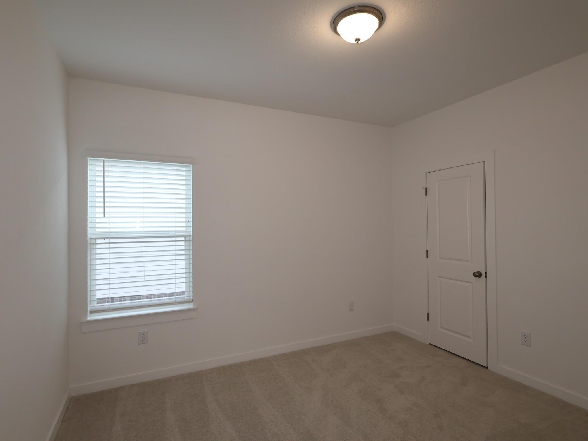 4012 Fulton Dr Property Photo 21