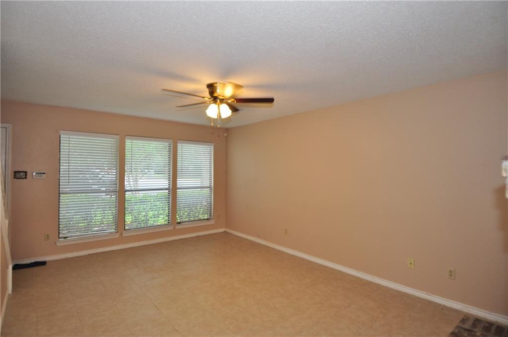 13405 Saddlebrook Trl #b Property Photo 6