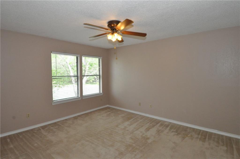 13405 Saddlebrook Trl #b Property Photo 14