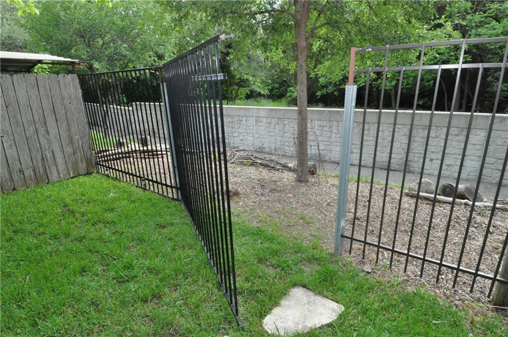 13405 Saddlebrook Trl #b Property Photo 19