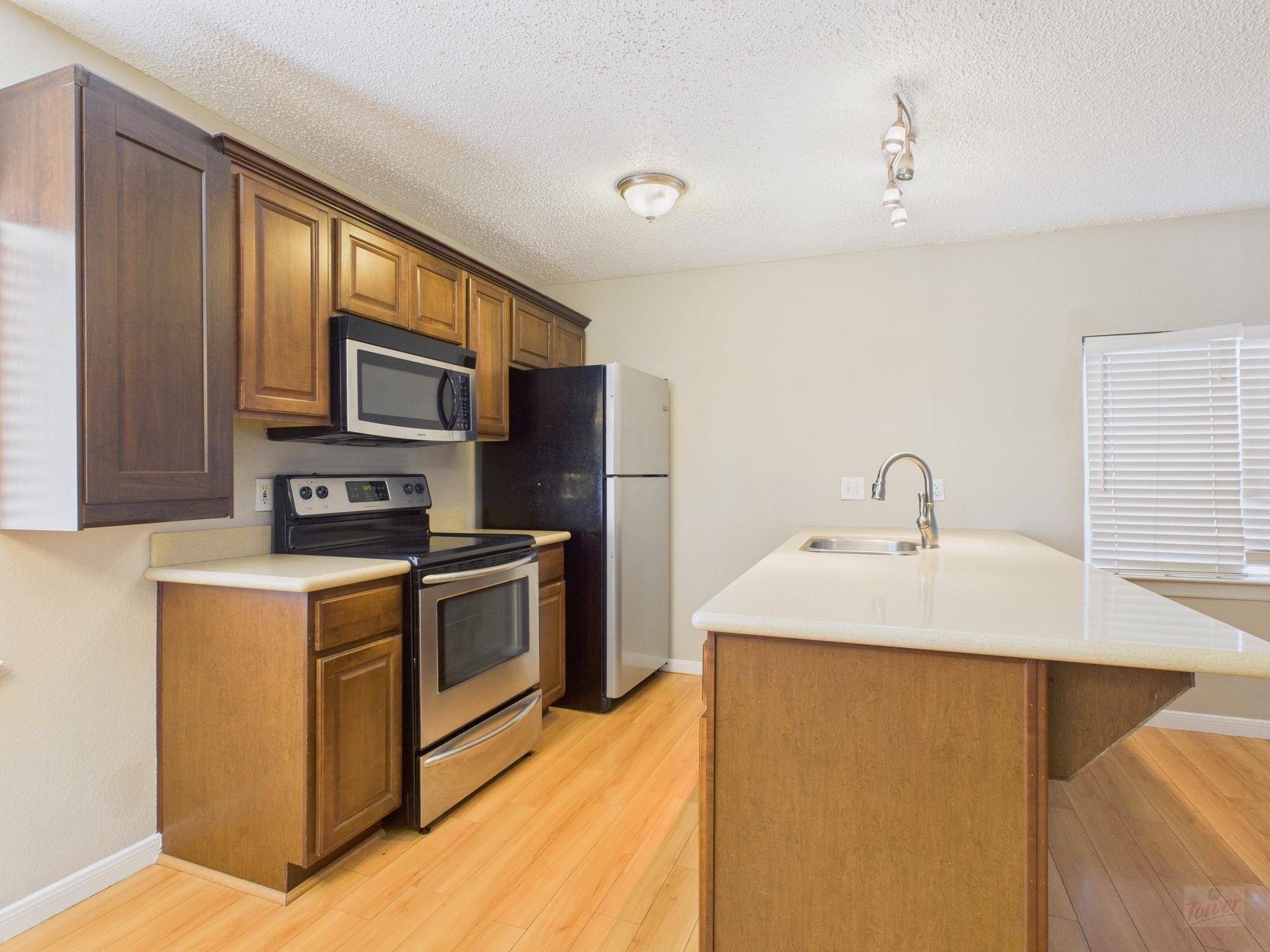 2408 Longview St #101 Property Photo 1