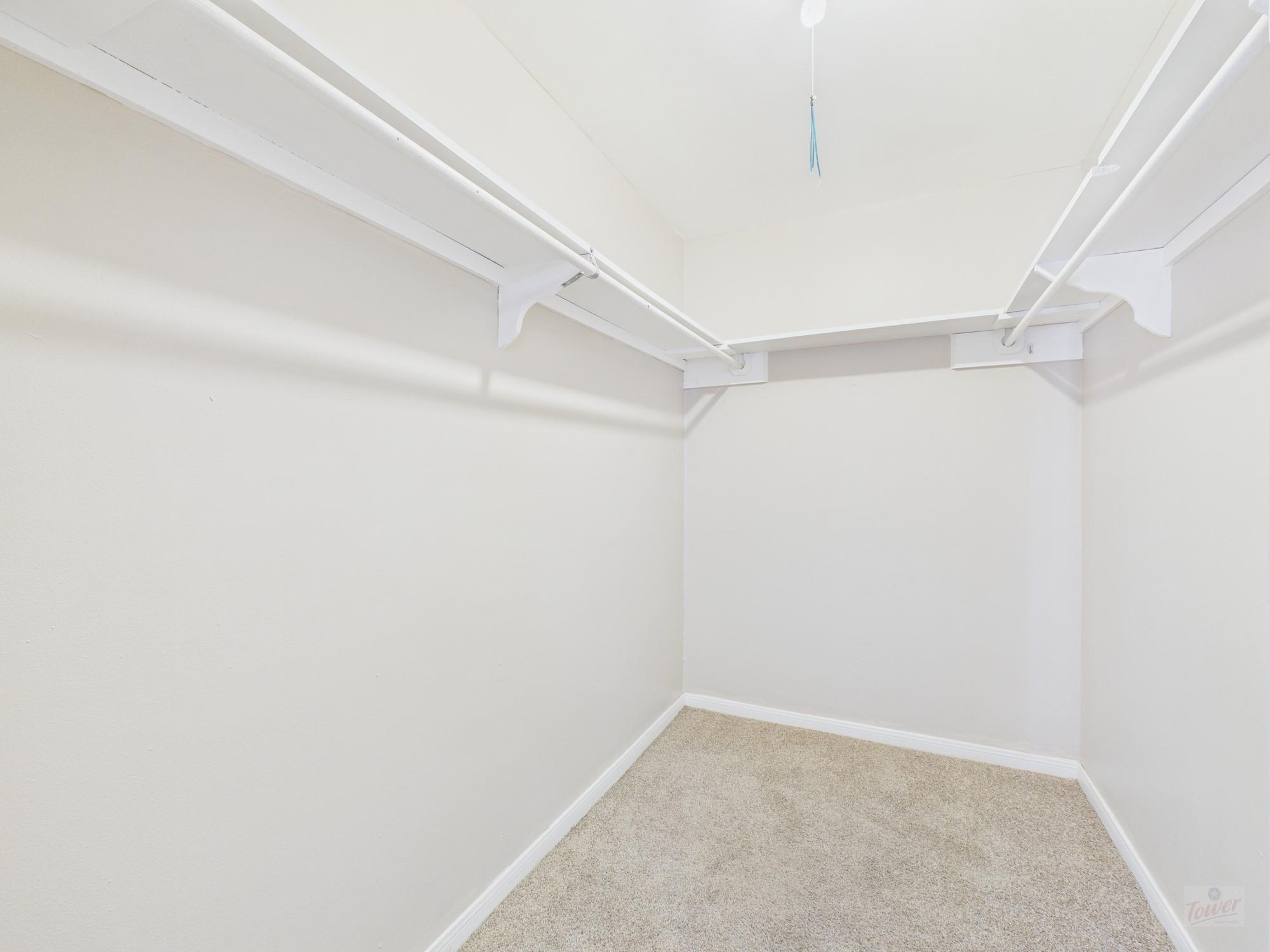 2408 Longview St #101 Property Photo 8