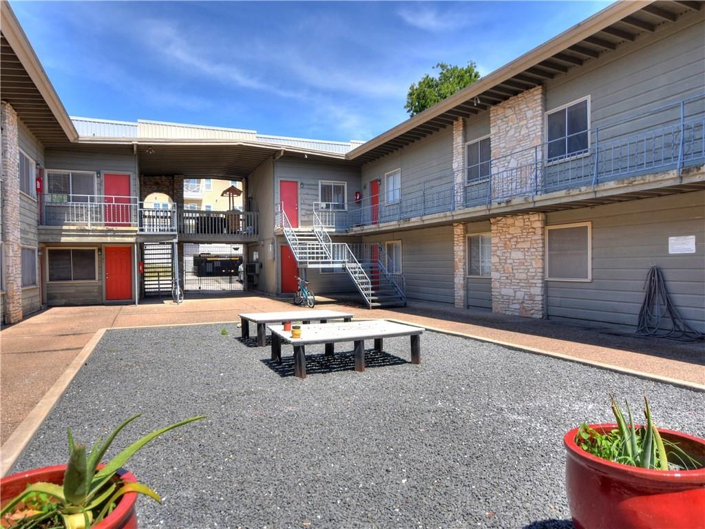 2408 Longview St #101 Property Photo 11