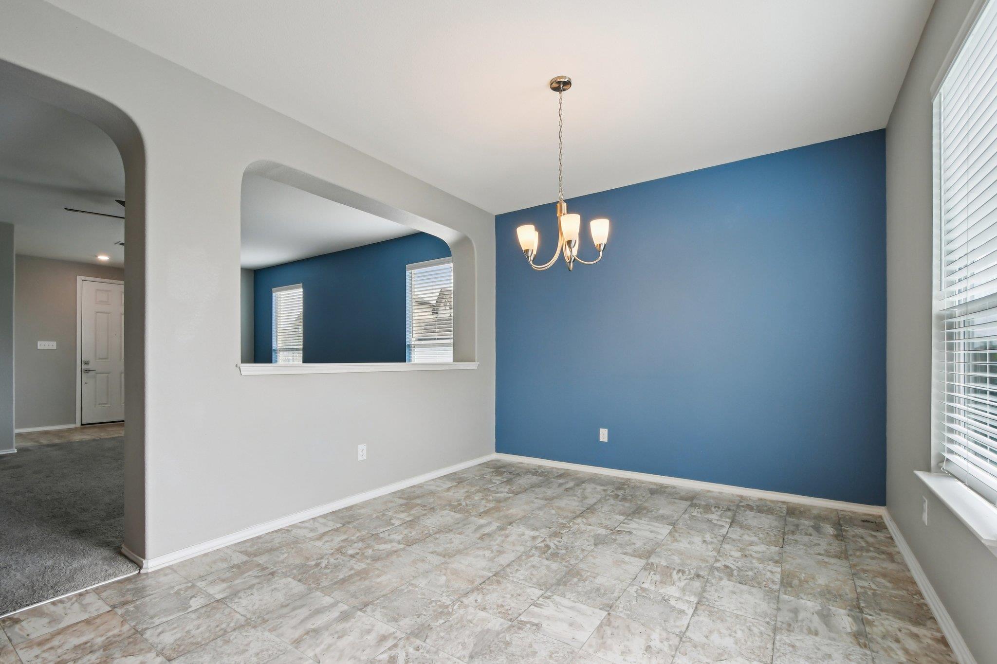 19219 Zachary Taylor St Property Photo 11