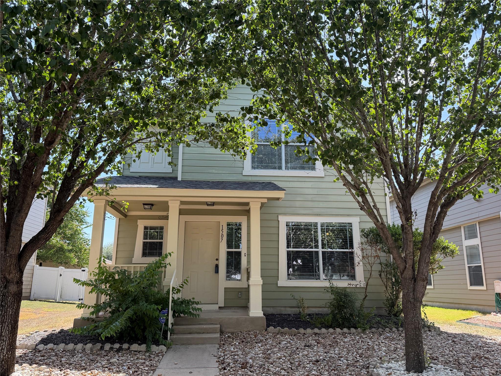 1507 Davis Mountain Loop Property Photo 1