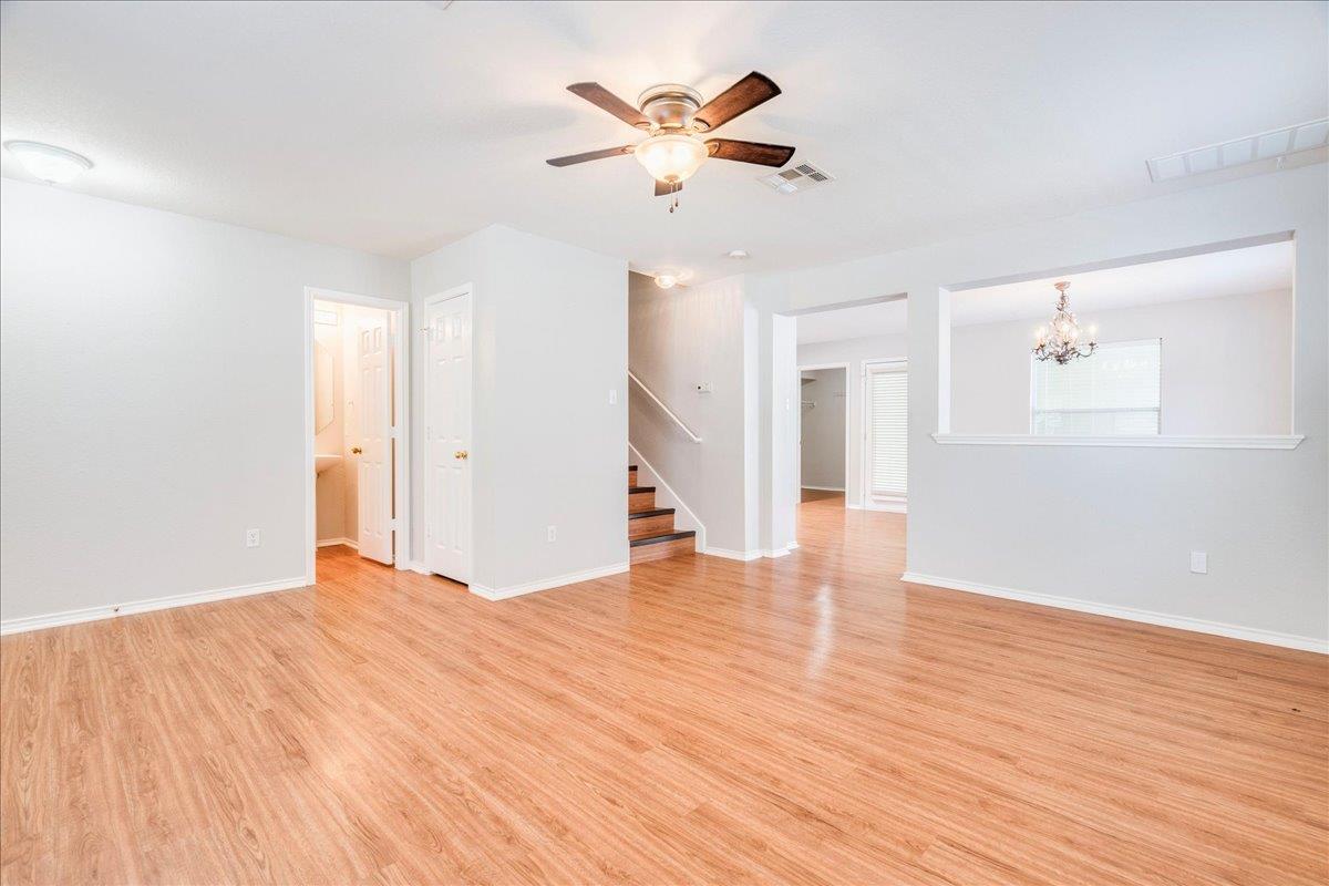 1507 Davis Mountain Loop Property Photo 9