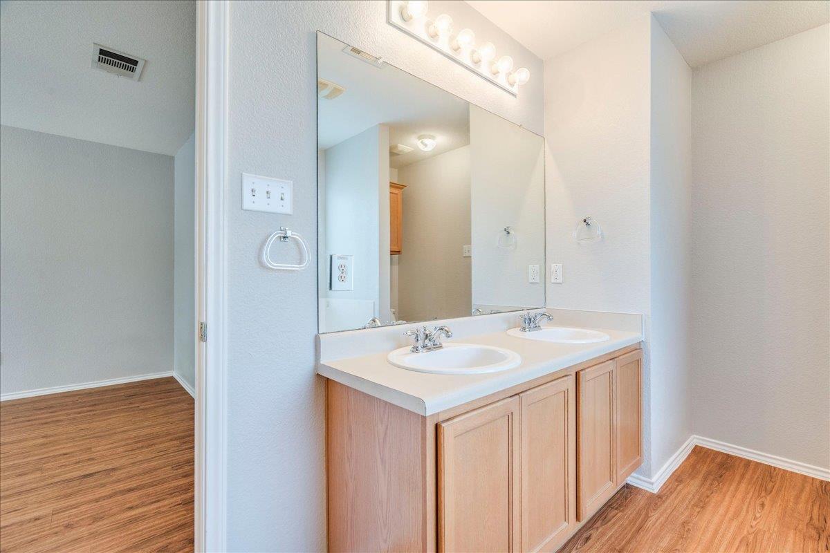 1507 Davis Mountain Loop Property Photo 17