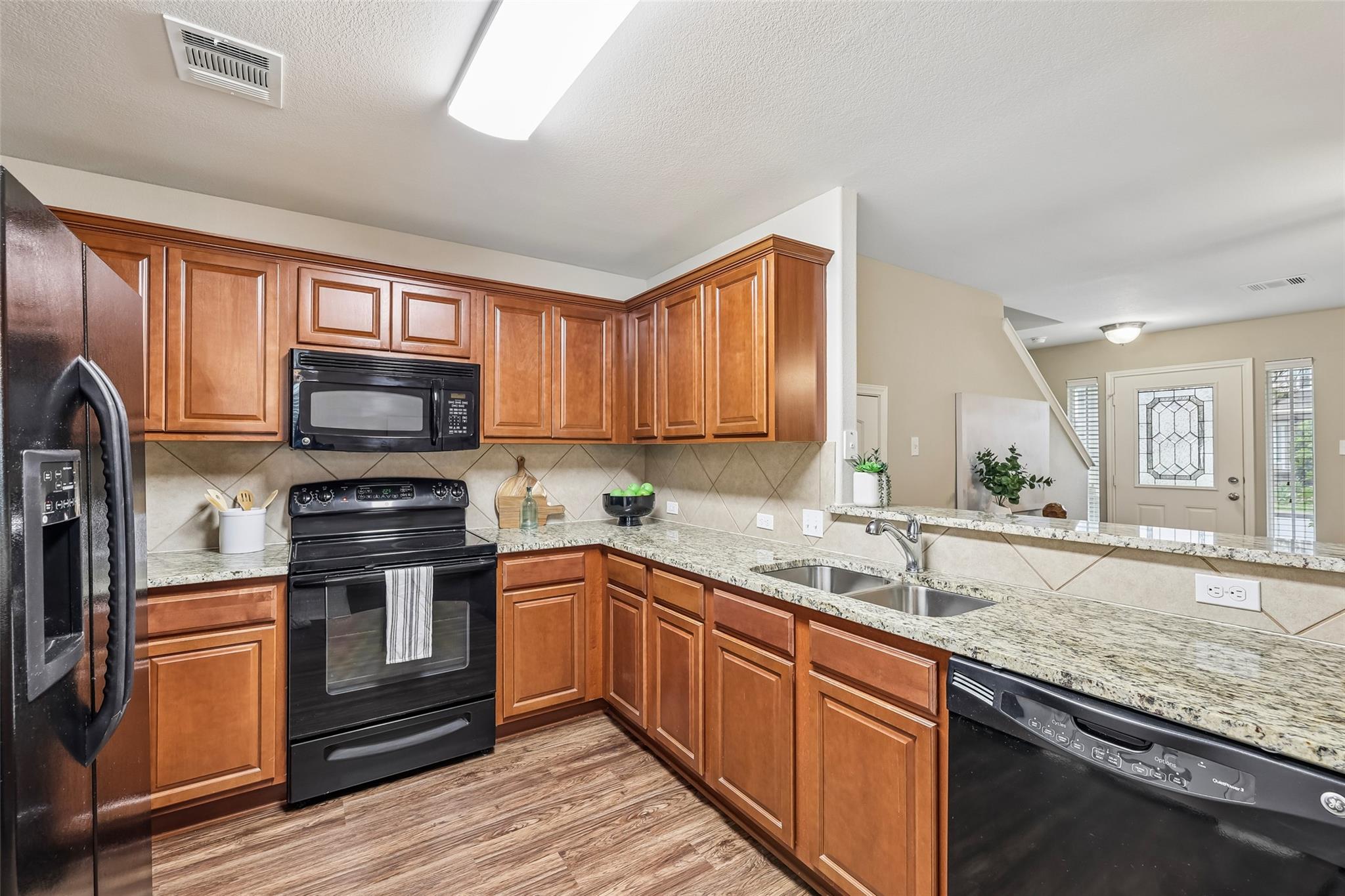 1808 Enchanted Rock Dr Property Photo 11