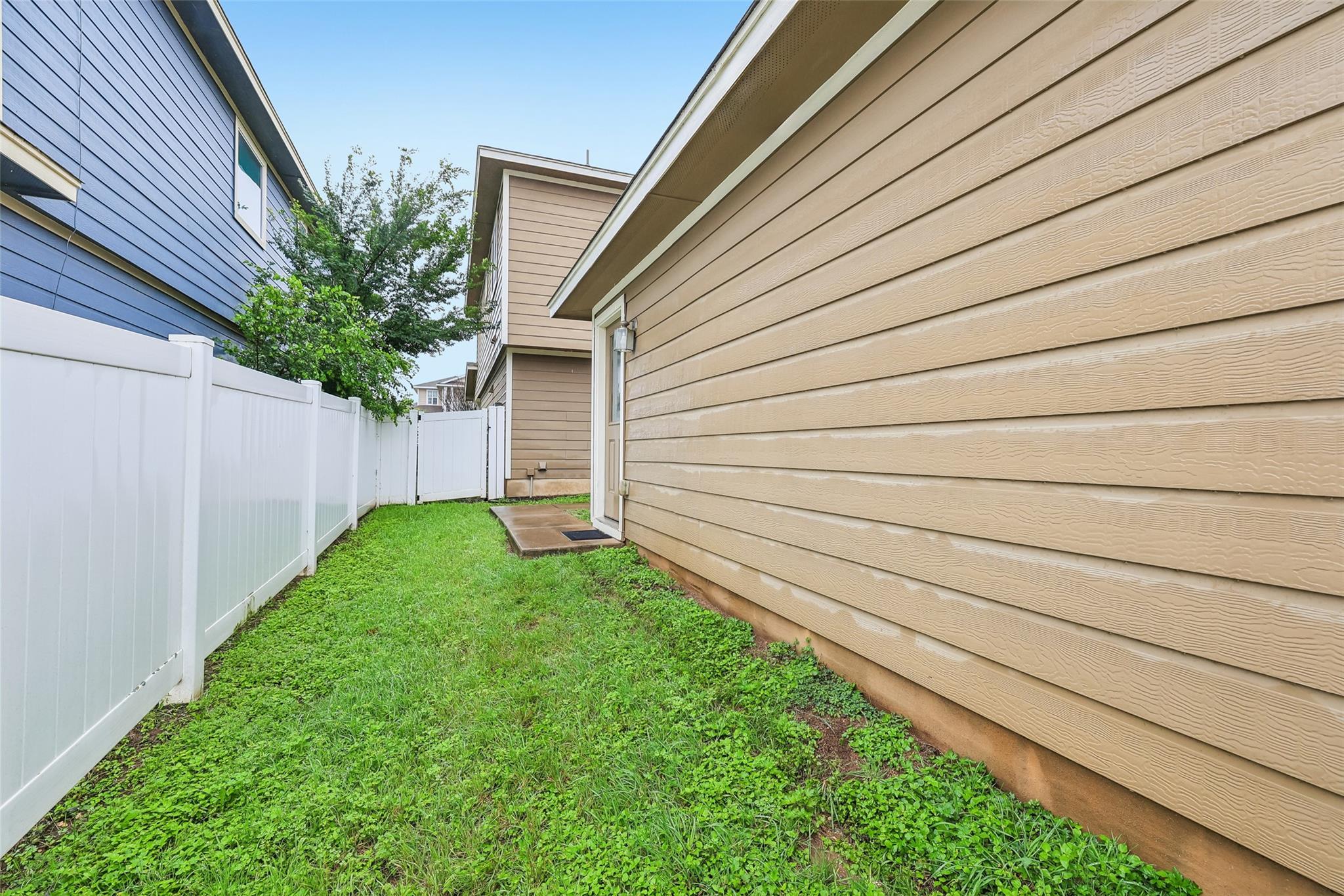 1808 Enchanted Rock Dr Property Photo 29
